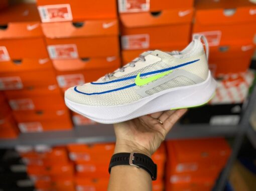 Giày chạy nam NIke zoom FLy 4 CT2392-100