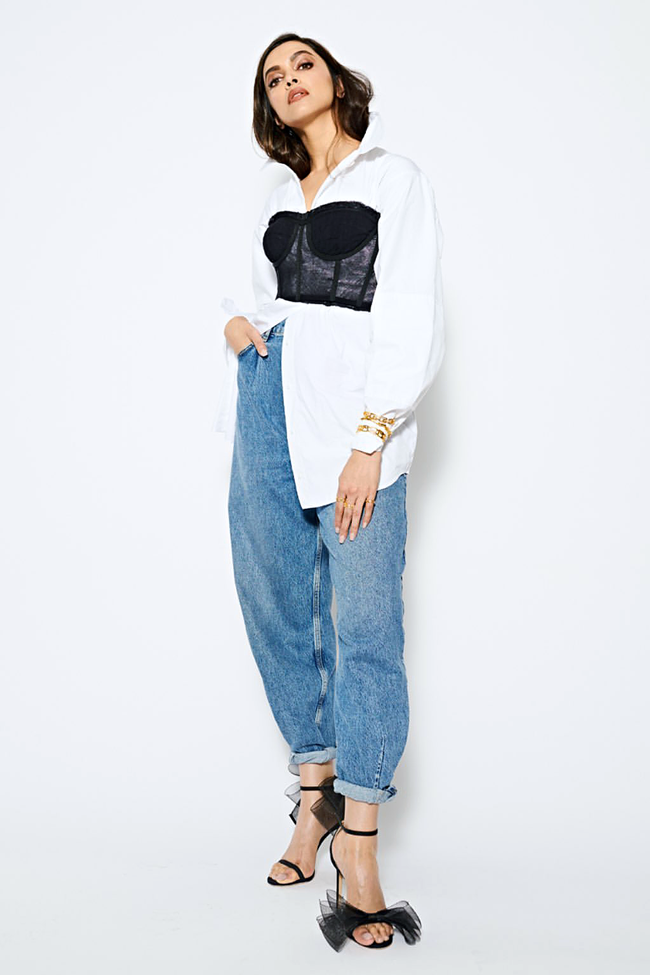 Nam/Nữ phối sơ mi màu gì với quần jean xanh để đẹp như Fashionista