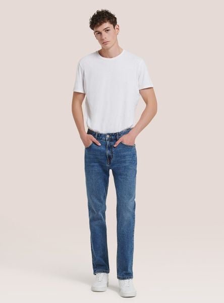 Regular Fit và Slim Fit là gì? Những điều bạn cần biết